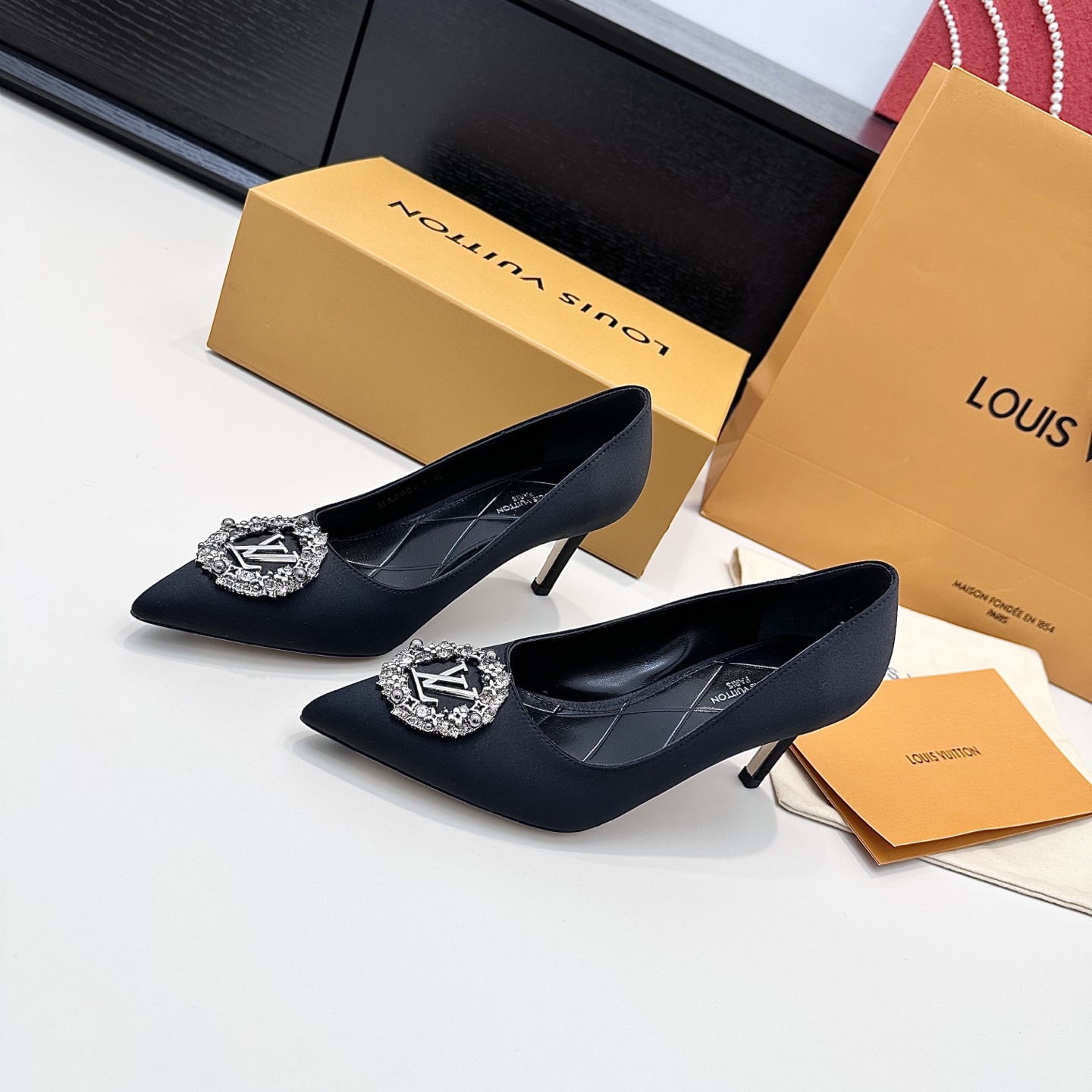 Women's high heels